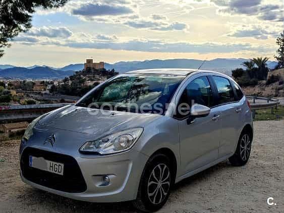 Usado Citroën C3 Attraction 68 CV (50 kW) 2011 Gris / plata Berlina