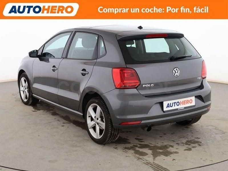 Usado VW Polo Sport 90 CV (66 kW) 2014 Gris Berlina