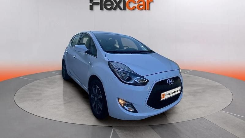 Usado Hyundai ix20 116 CV (85 kW) 2017 Blanco Utilitario