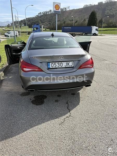 Usado Mercedes CLA200 136 CV (100 kW) 2016 Gris / plata Berlina