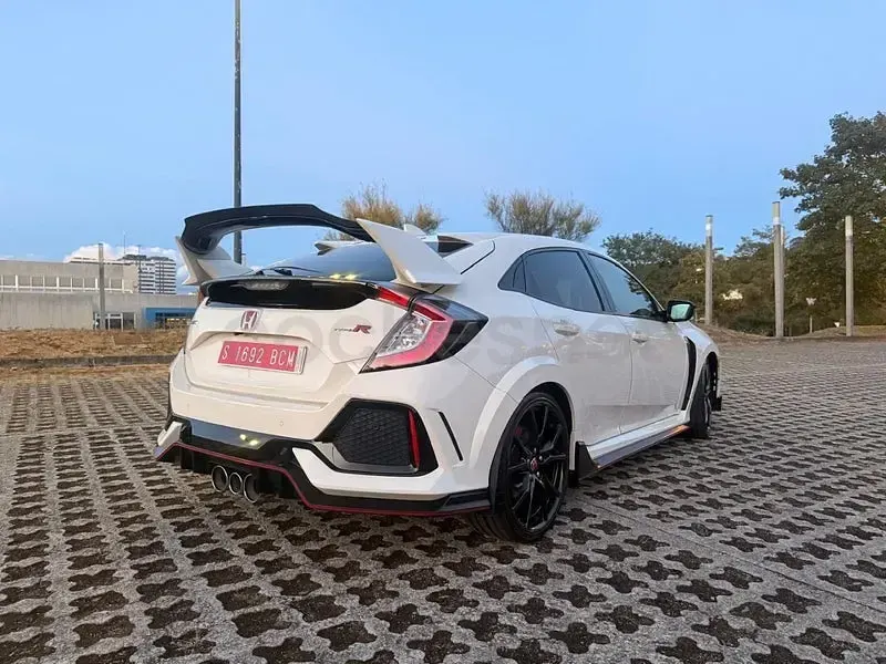 Usado Honda Civic Type R GT 320 CV (235 kW) 2017 Blanco Berlina