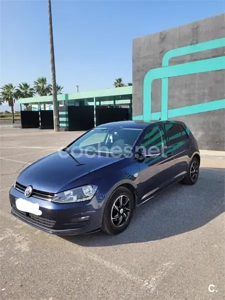 Usado VW Golf VII Advance 110 CV (80 kW) 2015 Azul Berlina
