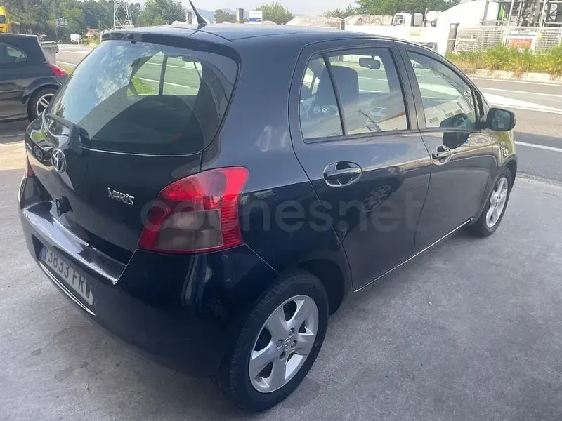 Brugt Toyota Yaris 90 HK (66 kW) 2007 Sort Hatchback