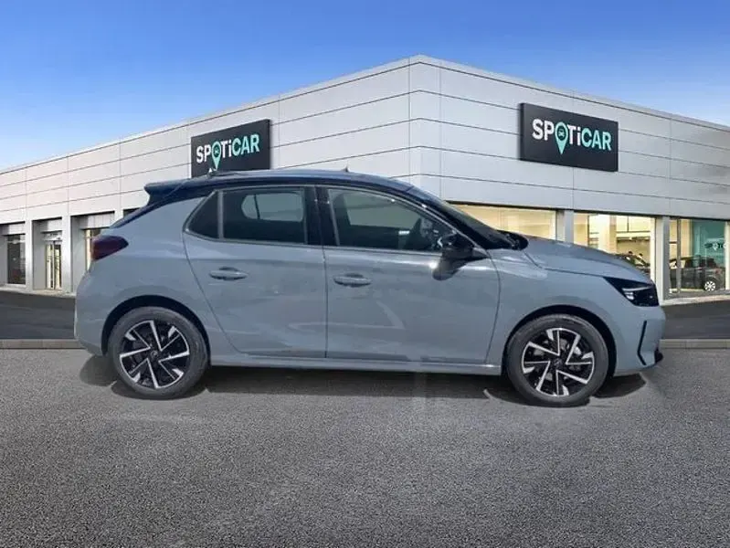 Nuevo Opel Corsa 100 CV (73 kW) 2026 Gris / plata Utilitario
