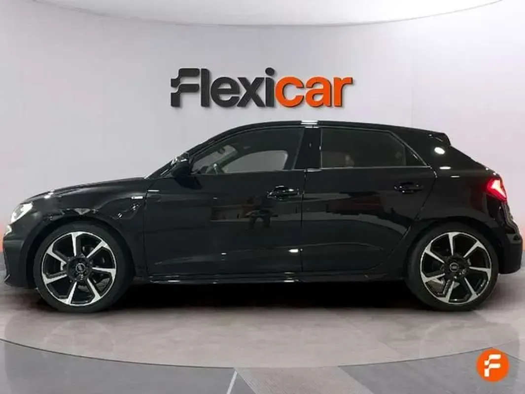 Usado Audi A1 95 CV (69 kW) 2021 Negro SUV