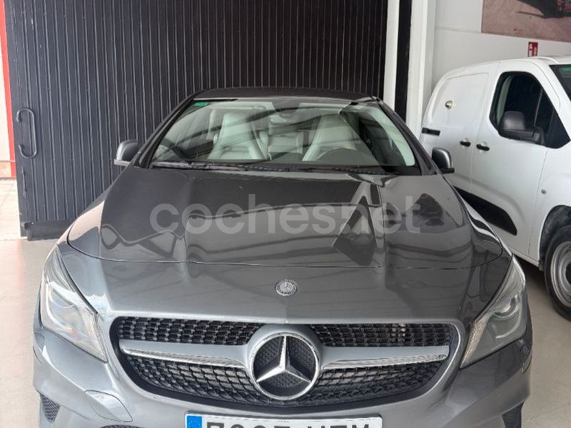 Gris / plata Usado 2014 Mercedes CLA200 Berlina | 12.500 € - Imagen 1/4