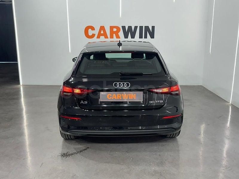 Usado Audi A3 110 CV (80 kW) 2022 Negro Berlina