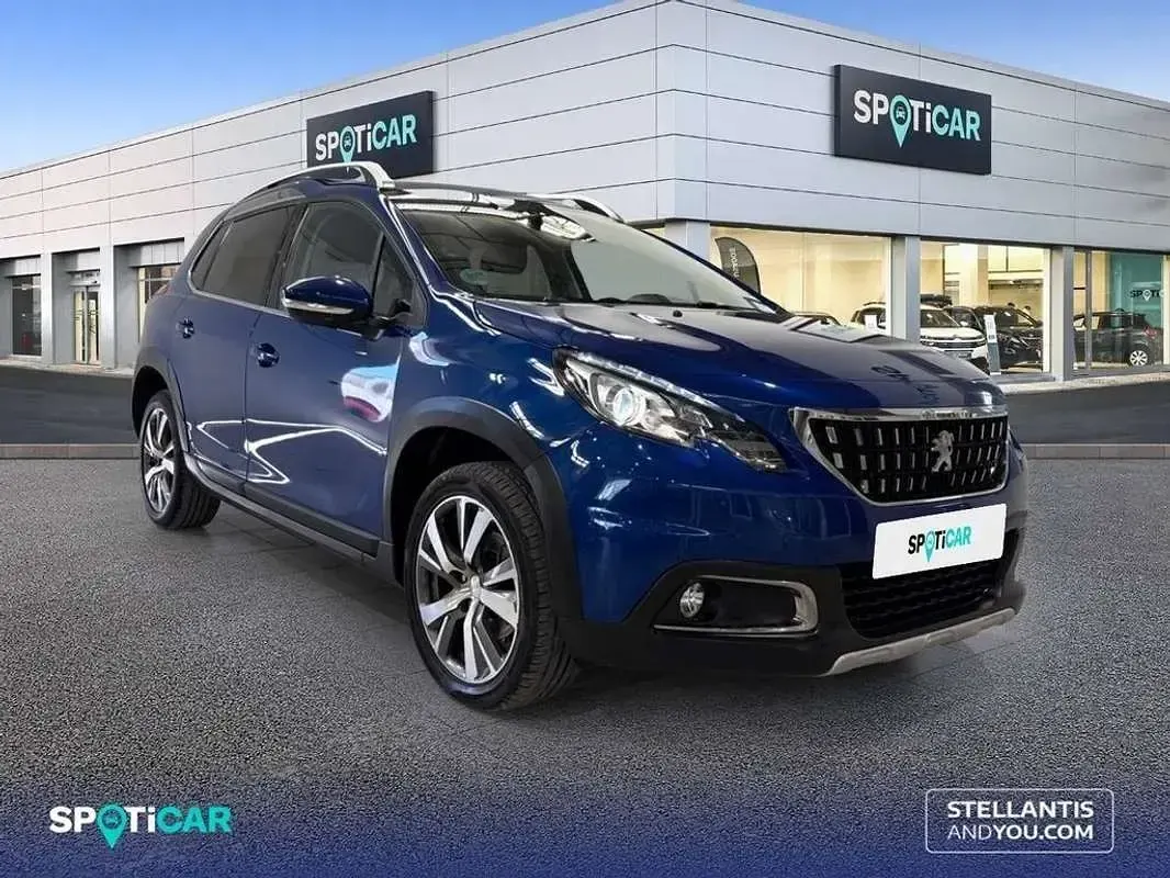 Usado Peugeot 2008 Allure 110 CV (80 kW) 2019 Azul SUV