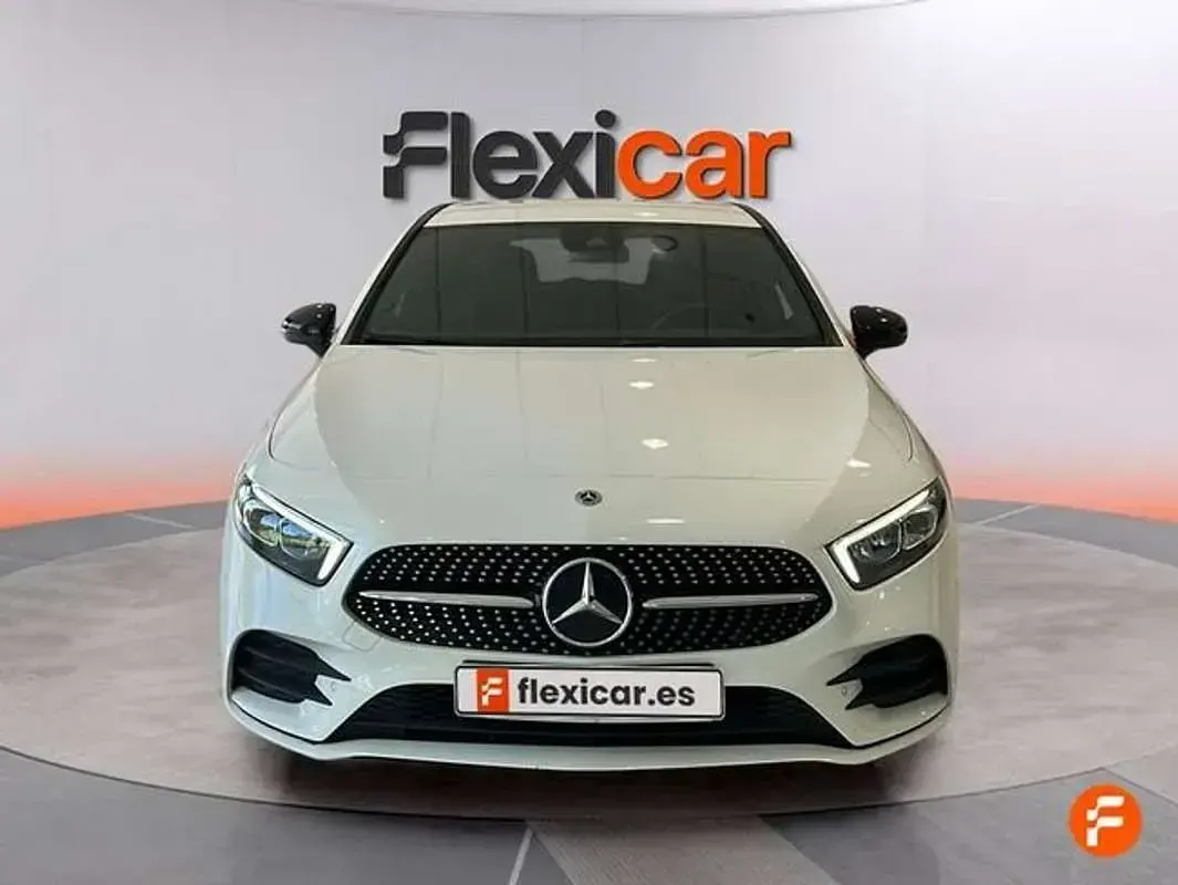 Käytetty Mercedes A220 150 HP (110 kW) 2022 Valkoinen Sedan