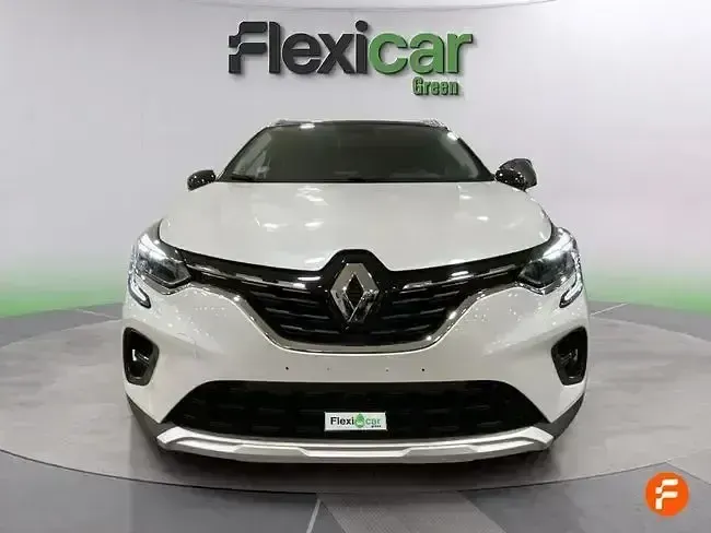 Begagnad Renault Captur Intens 140 HK (102 kW) 2022 Vit SUV