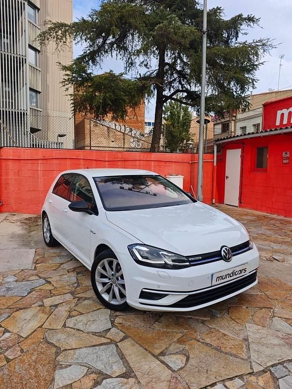 Brugt VW Golf VII Advance 131 HK (96 kW) 2019 Hvid Sedan