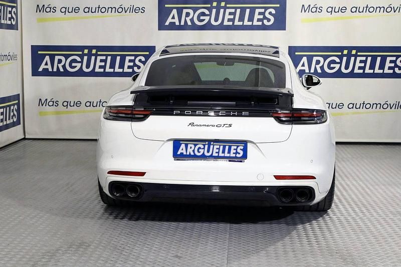 Käytetty Porsche Panamera 462 HP (339 kW) 2017 Valkoinen Farmari