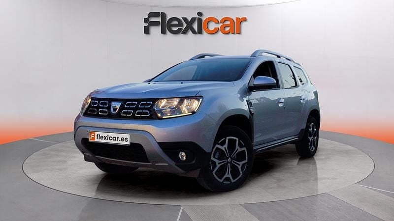 Usado Dacia Duster Acces 91 CV (66 kW) 2021 Gris SUV