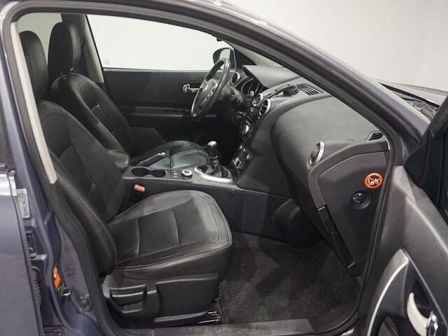 Usado Nissan Qashqai Acenta 150 CV (110 kW) 2009 Gris SUV