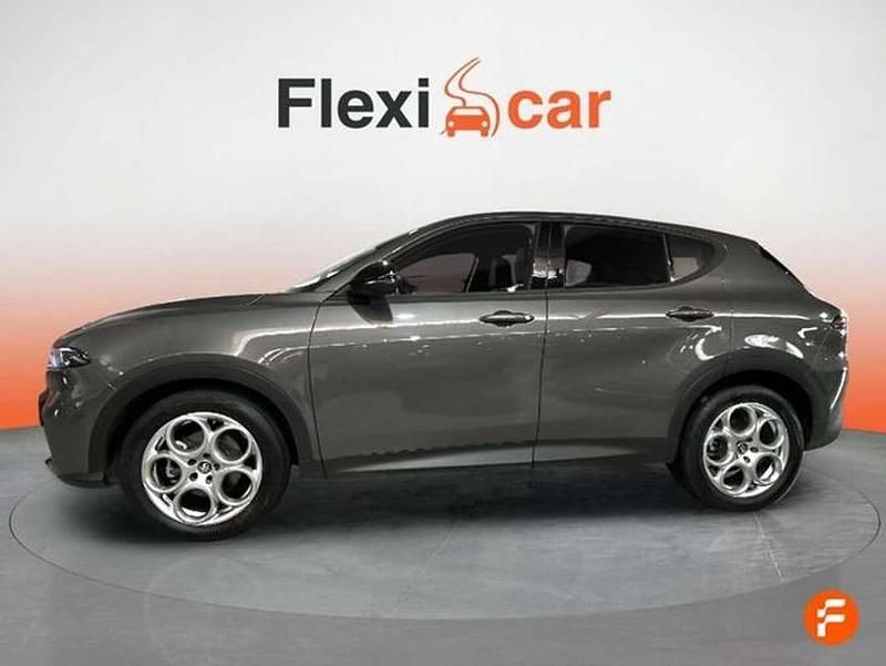 Usado Alfa Romeo Tonale Sprint 131 CV (96 kW) 2023 Gris SUV