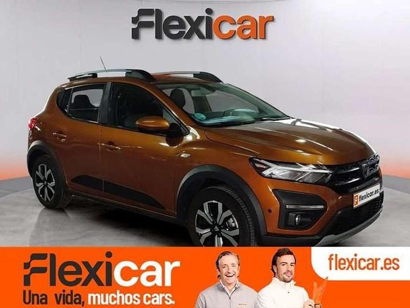Naranja Usado 2022 Dacia Sandero Expression Utilitario | 13.990 € (Precio justo) - Imagen 1/4