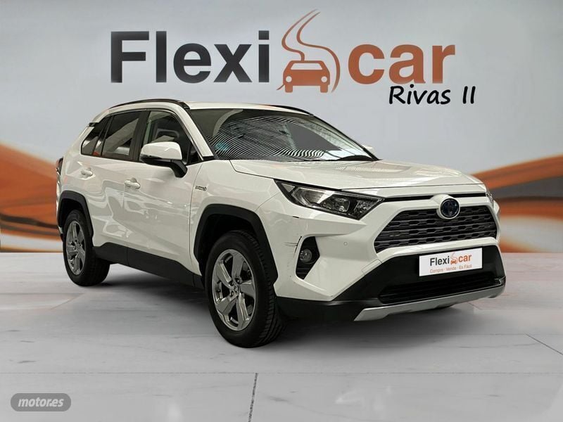 Blanco Usado 2021 Toyota RAV4 Hybrid Advance SUV | 31.490 € (Precio justo) - Imagen 1/4