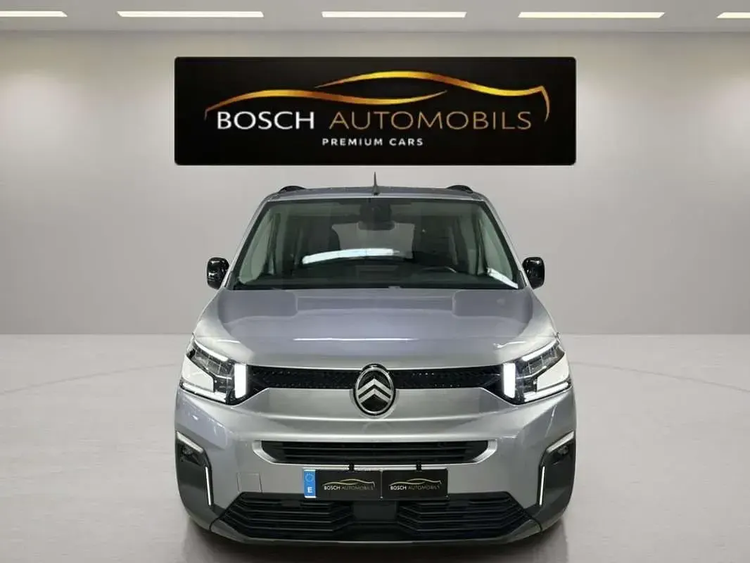 Usado Citroën Berlingo 102 CV (75 kW) 2025 Gris Monovolumen