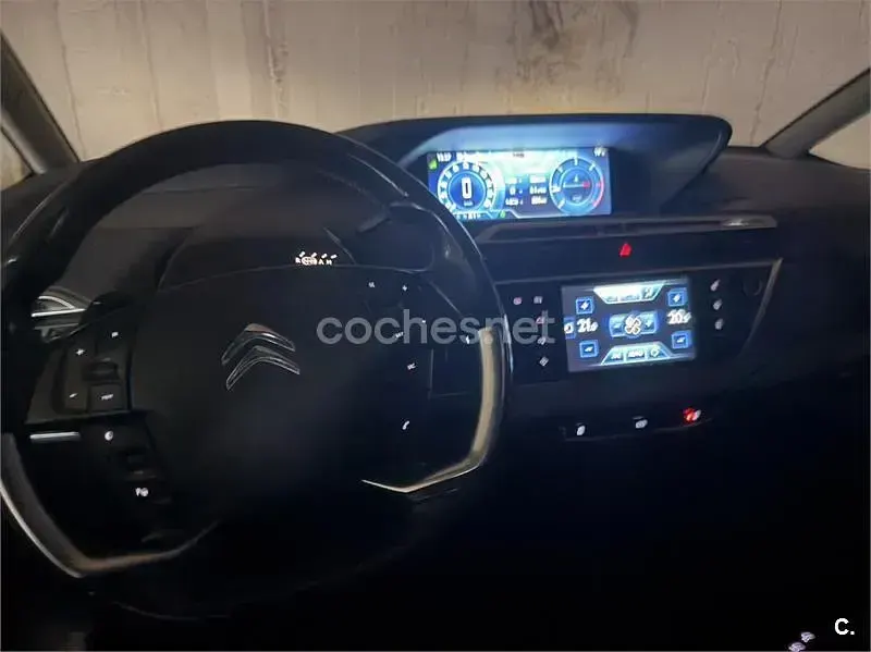 Usado Citroën Grand C4 Picasso Exclusive 112 CV (82 kW) 2014 Negro Monovolumen
