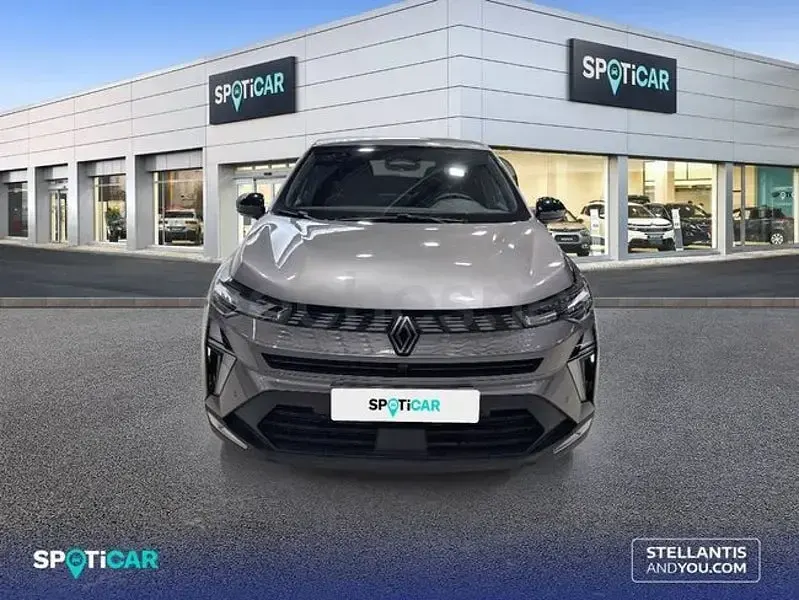 Usado Renault Symbioz Techno 140 CV (102 kW) 2025 Gris / plata SUV