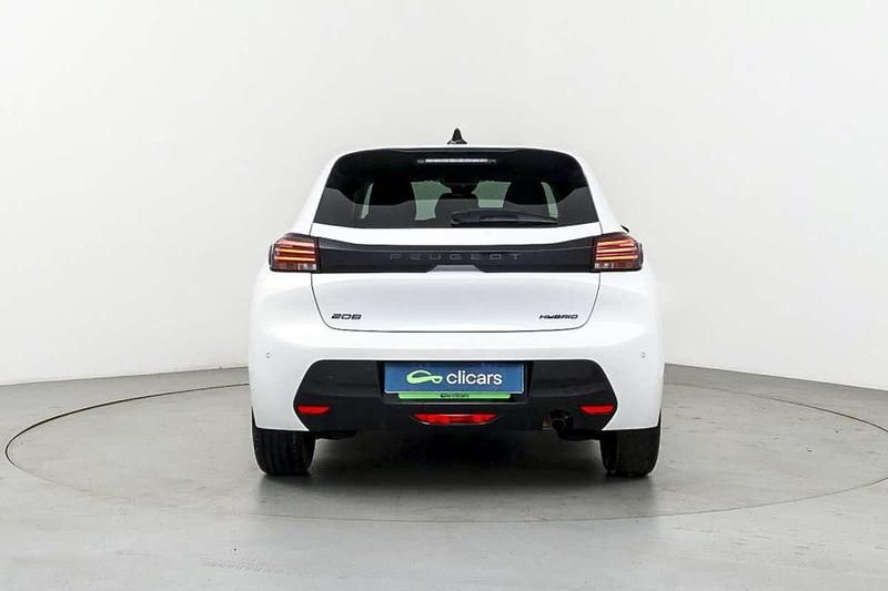 Usado Peugeot 208 Allure 101 CV (74 kW) 2025 Blanco Utilitario