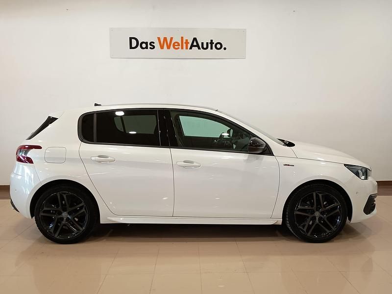 Usado Peugeot 308 GT 130 CV (95 kW) 2020 Blanco Berlina