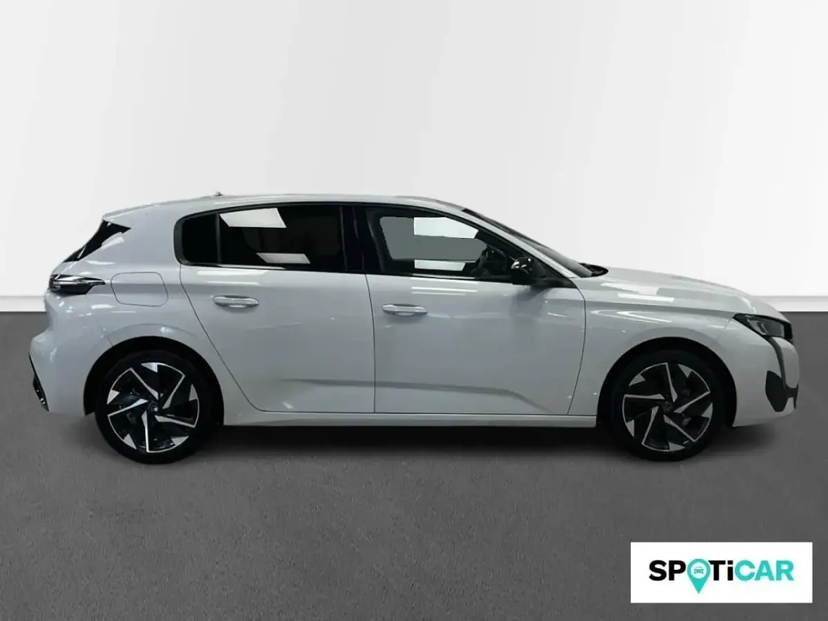 Usado Peugeot 308 Allure 130 CV (95 kW) 2024 Blanco Berlina