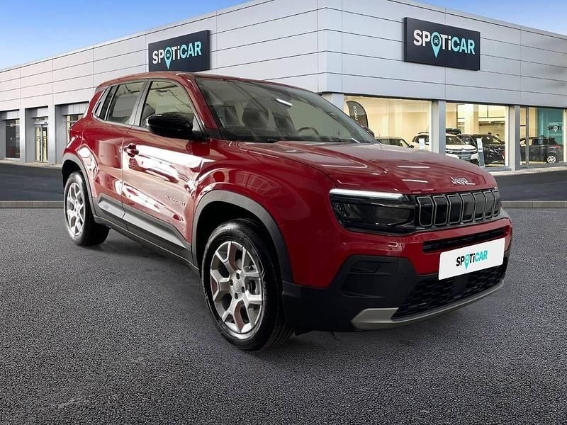 Usado Jeep Avenger Altitude 100 CV (73 kW) 2024 Rojo SUV