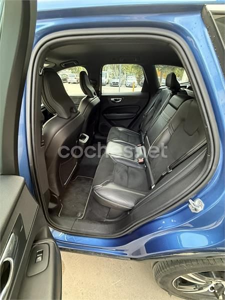 Usado Volvo XC60 R-Design 190 CV (139 kW) 2019 Azul SUV