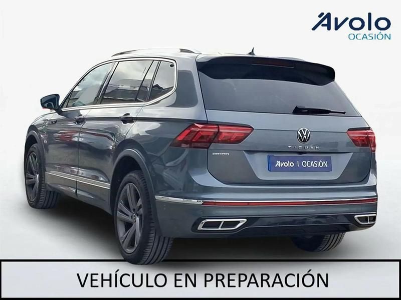 Usado VW Tiguan Allspace R-line 148 CV (108 kW) 2022 SUV