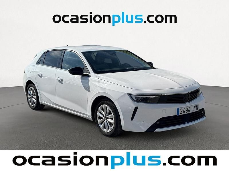 Usado Opel Astra Edition 131 CV (96 kW) 2022 Blanco Utilitario