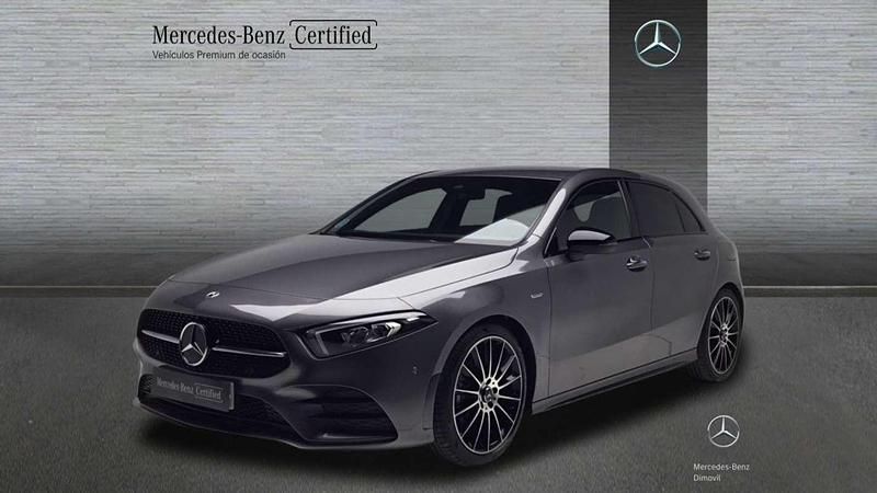 Gris Usado 2021 Mercedes A180 Berlina | 26.900 € - Imagen 1/4