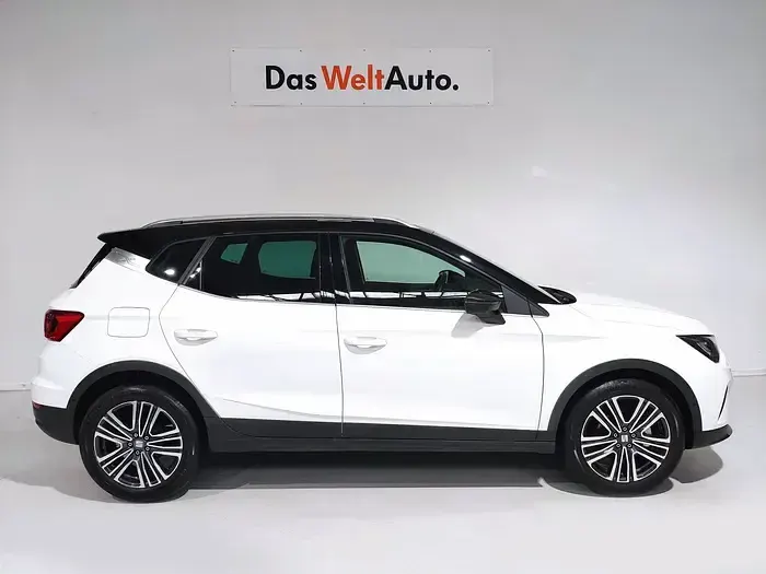 Usado Seat Arona Xperience 115 CV (84 kW) 2025 Blanco SUV