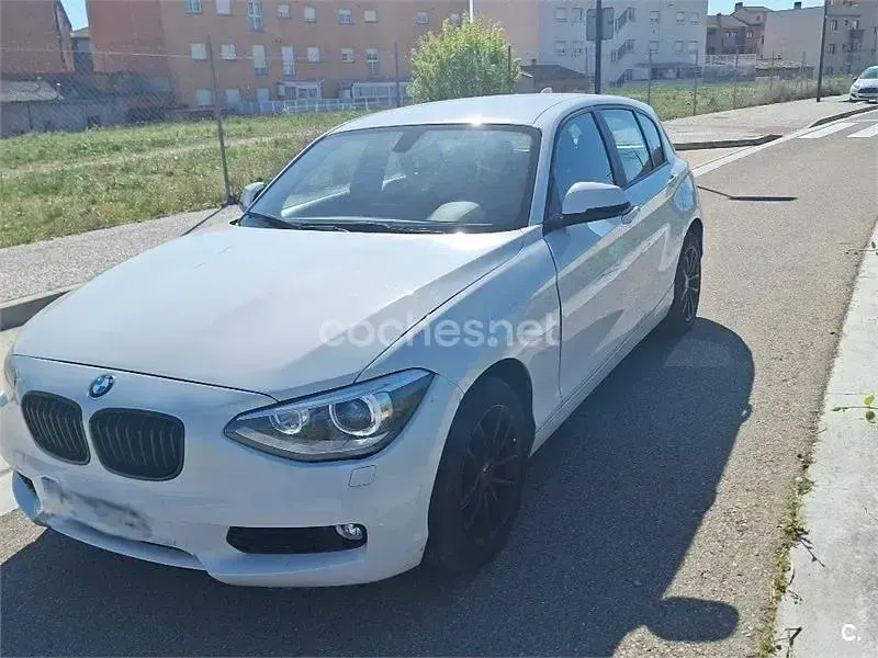 Usado BMW 116 116 CV (85 kW) 2015 Blanco Utilitario