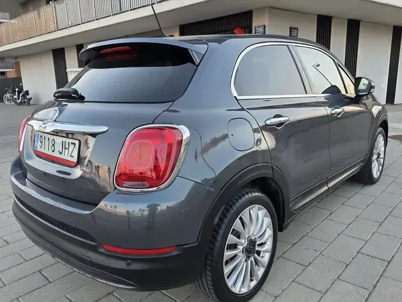 Usado Fiat 500X Pop Star 140 CV (102 kW) 2015 Gris / plata SUV