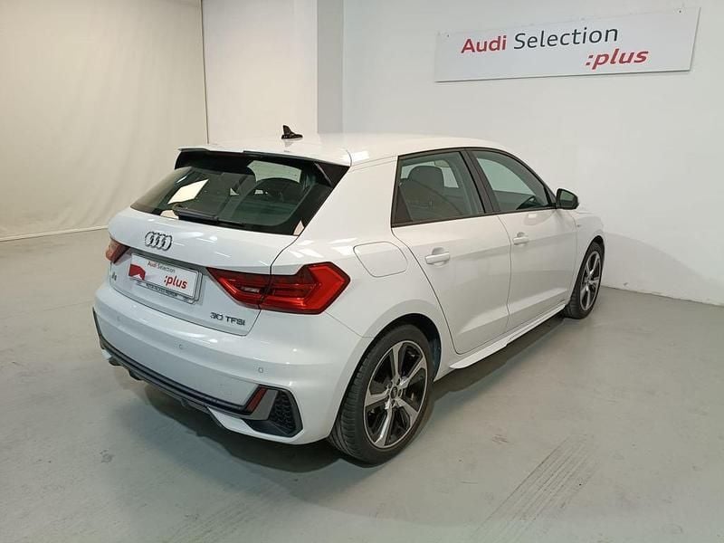 Usado Audi A1 110 CV (80 kW) 2022 Blanco SUV