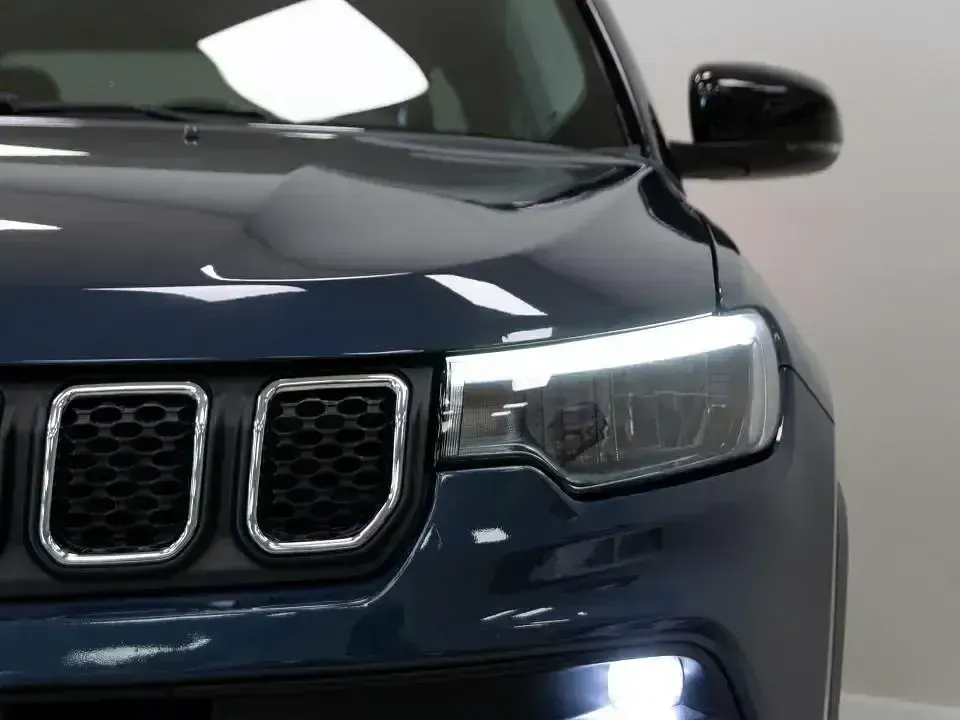 Usado Jeep Compass Limited 130 CV (95 kW) 2024 Azul SUV