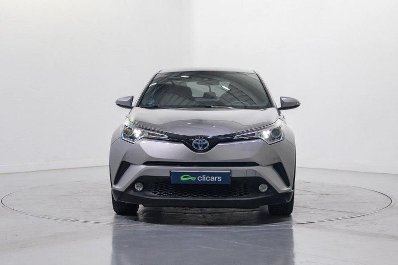 Usado Toyota C-HR Advance 122 CV (89 kW) 2017 Gris / plata SUV