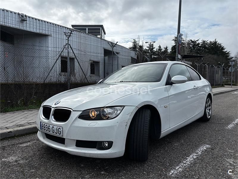 Usado BMW 320 177 CV (130 kW) 2008 Blanco Coupe
