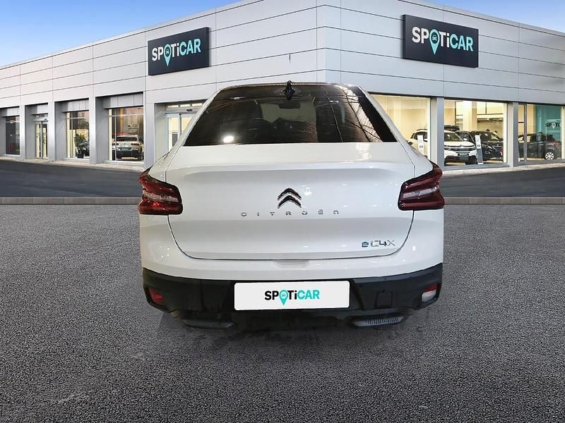 Usado Citroën e-C4 114 kW (156 CV) 2024 Blanco Berlina