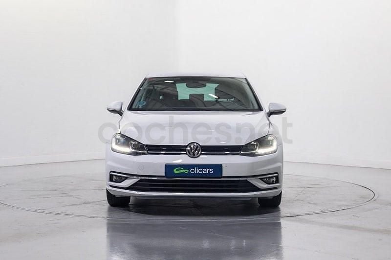 Usado VW Golf Sportsvan Advance 115 CV (84 kW) 2019 Blanco Monovolumen
