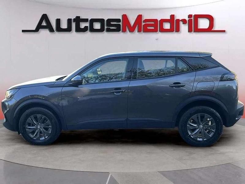 Usado Peugeot 2008 Active 111 CV (81 kW) 2021 Gris SUV