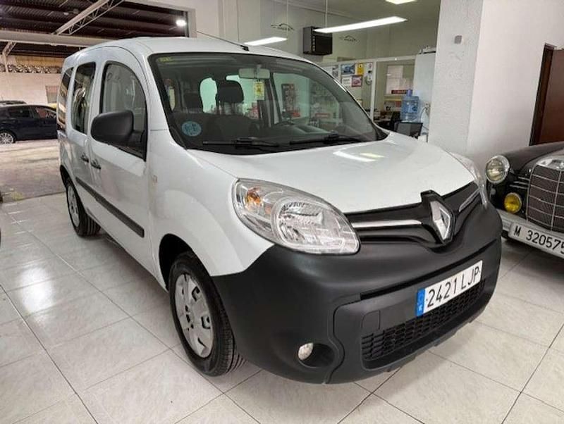 Usado Renault Kangoo 80 CV (58 kW) 2020 Blanco Familiar