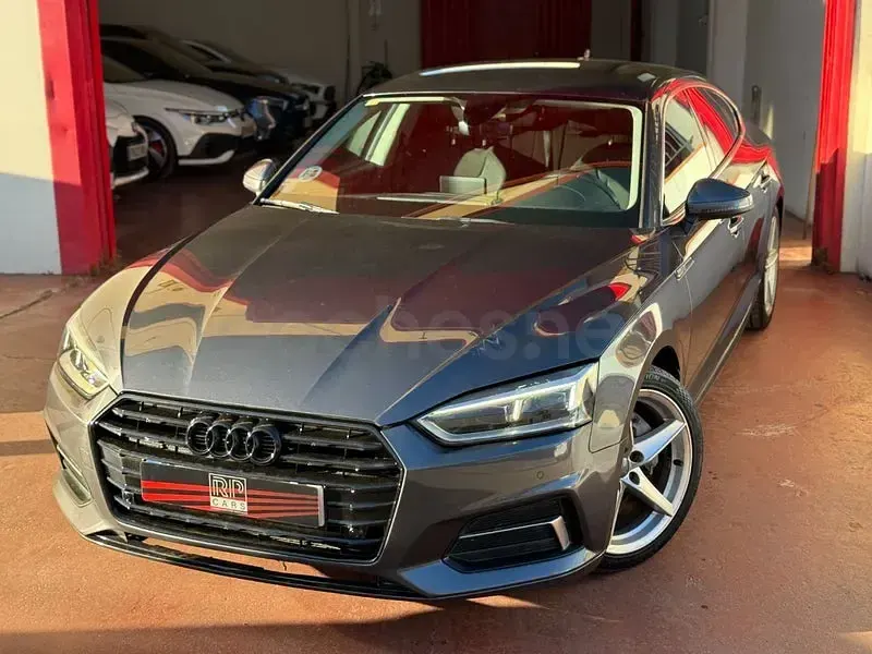Usado Audi A5 Sportback S-Line 190 CV (139 kW) 2017 Gris / plata Utilitario