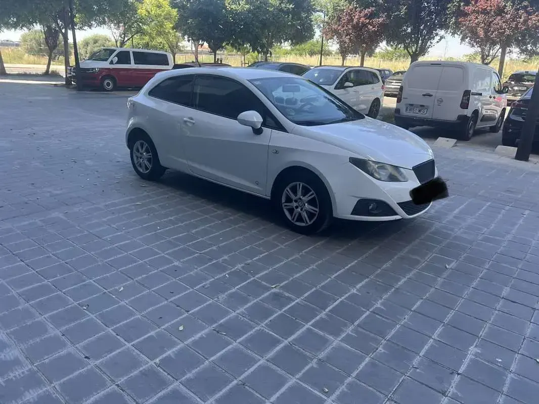 Usado Seat Ibiza SC Copa 69 CV (50 kW) 2012 Blanco Utilitario