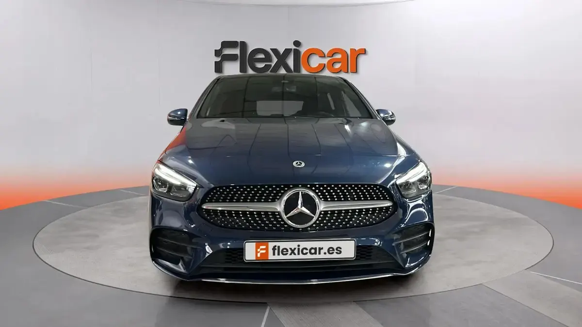Usado Mercedes B200 163 CV (119 kW) 2022 Azul Monovolumen