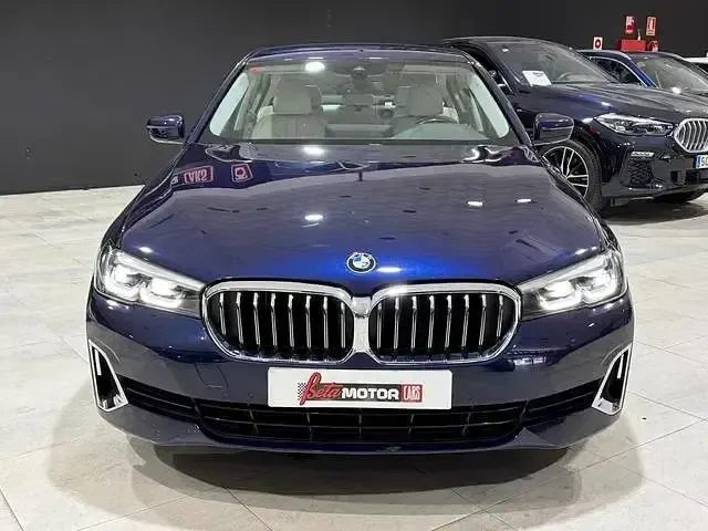 Usado BMW 520 190 CV (139 kW) 2021 Azul Berlina