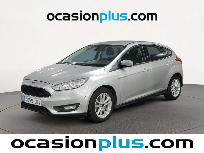 Gris plata Usado 2016 Ford Focus Business Edition Utilitario | 8790 € (Super precio) - Imagen 1/4