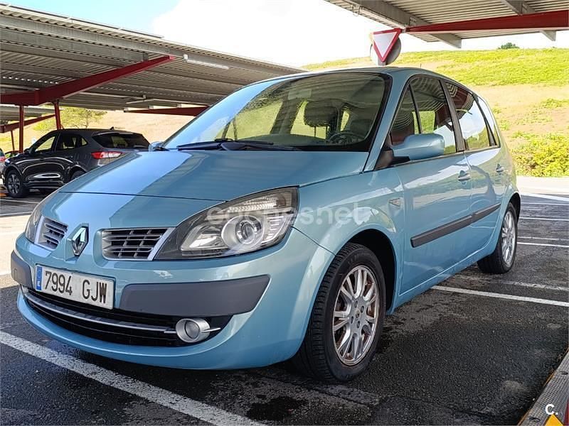 Verde Usado 2010 Renault Scénic III Authentique Monovolumen | 6000 € (Precio justo) - Imagen 1/4