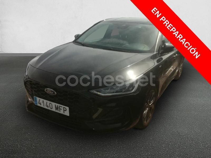 Negro Usado 2023 Ford Focus ST-Line Berlina | 18.500 € (Un poco caro) - Imagen 1/4